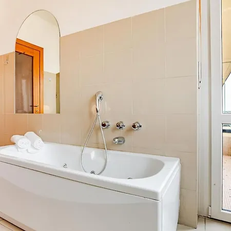 Penthouse 186 3 Bedrooms And Private Terrace