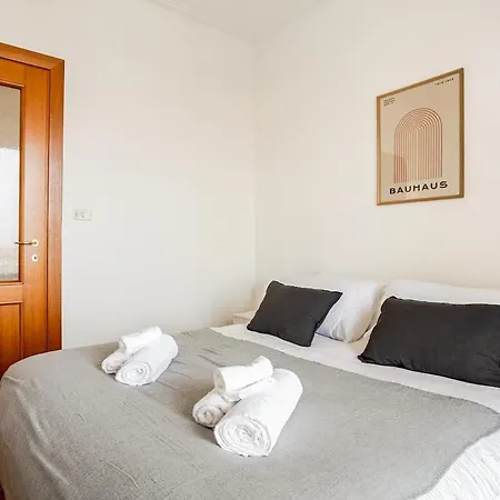 Penthouse 186 3 Bedrooms And Private Terrace דירה