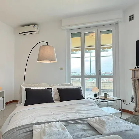 דירה Penthouse 186 3 Bedrooms And Private Terrace *